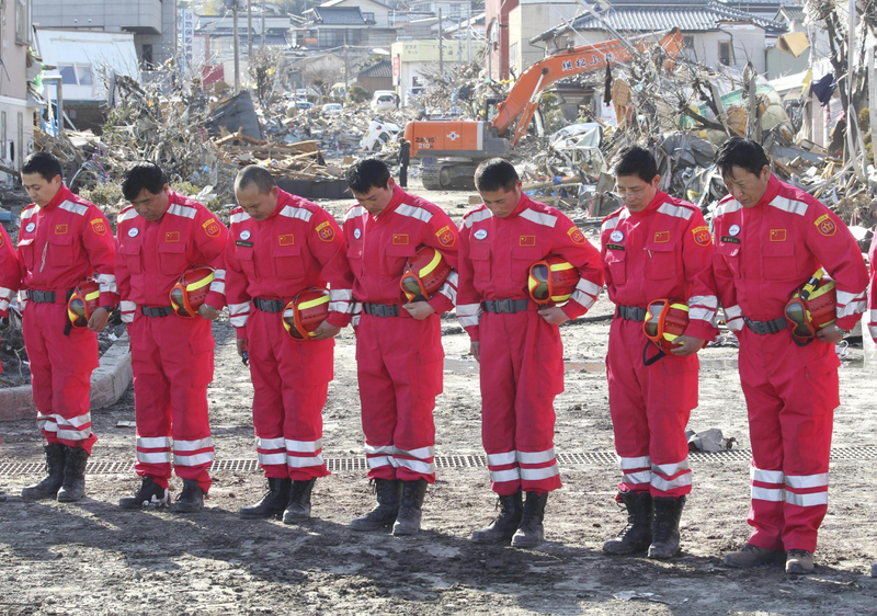 Illustration for article titled The Japan Quake's Most Powerful Photos (Updated)